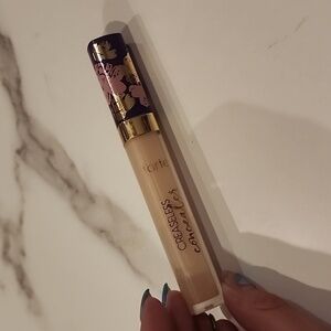 Tarte concealer